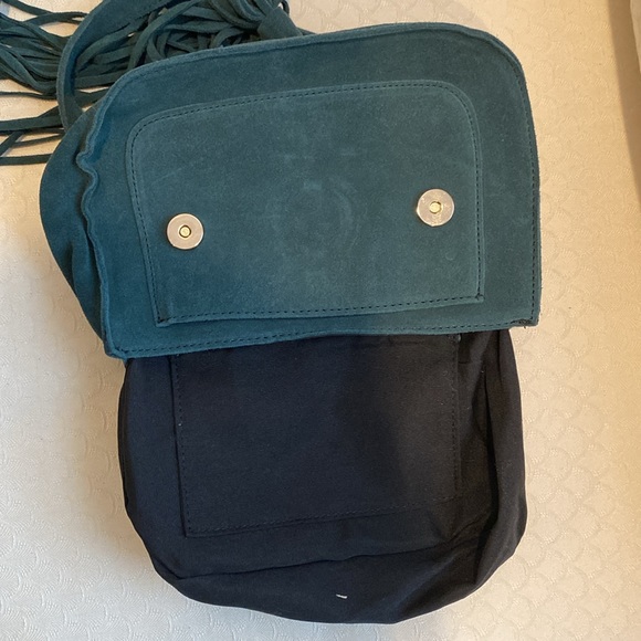 Forever 21 Fringe bag - Picture 8 of 9